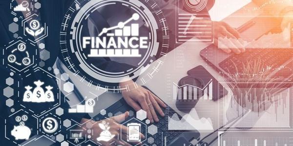 Banking Sector Turbulence: Carter Interprets Systemic Impact of Regional Banking Crisis